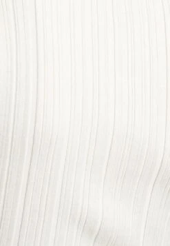 Tussah Esmae - Vest - White -Tussah 04da5f90e6914b2aaae152bfe888ee23