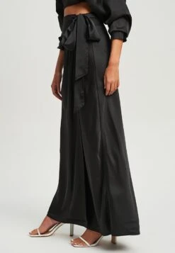 Tussah Mindy - Wikkelrok - Black 10 Tussah Mindy - Wikkelrok - Black -Tussah 1c7dc552ebf2488da33fd44d085ebabc