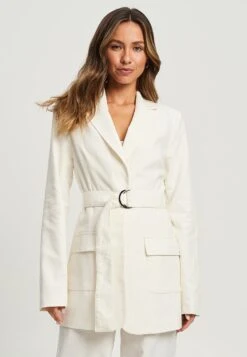 Tussah Kylie- Blazer - White