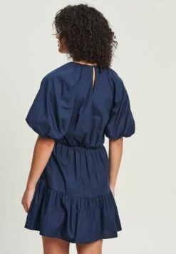 Tussah Atkin - Jurk - Navy Blue -Tussah 2593e73084eb4698ad751ba2764d3276