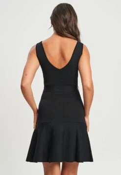 Tussah Jill - Etui-Jurk - Black -Tussah 2c486d118ae7436f9ae5db2895ad59e9