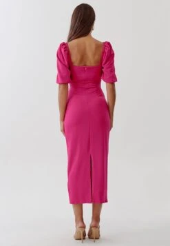 Tussah Natara Midi- Jurk - Hot Pink -Tussah 2d4a4ea85ca343efbd527277cf7bca2e