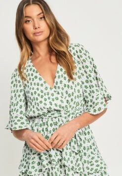 Tussah Moni - Jurk - Plisse Floral Sage -Tussah 326bd2c70efd4ba6ac8fd84640589ed1