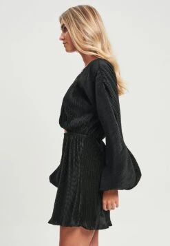 Tussah Kylee- Jurk - Black -Tussah 3556a7bbcfc045f5a3dfeeb86a7e5494