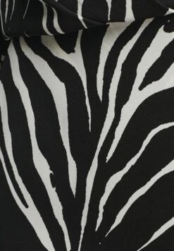 Tussah Vanessa- Jurk - Black White Zebra -Tussah 616167f400d34b35a33ee281dd484e9a