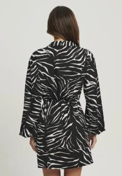Tussah Vanessa- Jurk - Black White Zebra -Tussah 8413362251b64db684a55e37be762629