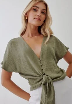 Tussah Orana- Blouse - Khaki -Tussah 8e29b22fbee748ac99c9d46c7a26cdb9