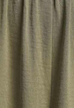 Tussah Scarlet - Jumpsuit - Khaki -Tussah 92d79c79b890499d8a02c0eeb230a50a