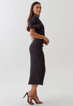 Tussah Launa Midi- Etui-Jurk - Black -Tussah 971168f3609e446ca72a7b838bf80444