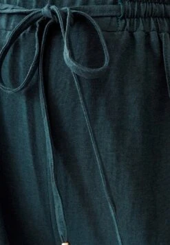 Tussah Andrea - Broek - Emerald 11 Tussah Andrea - Broek - Emerald -Tussah 97b3cc94e88e4b3abcd21b9ca3db64f3