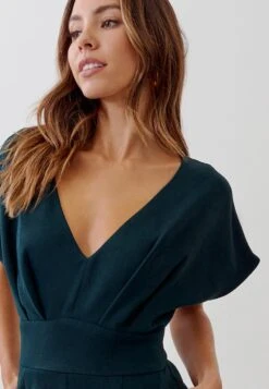 Tussah Vivianne - Jumpsuit - Emerald -Tussah bd07657192774cbfa406c3f75a008897