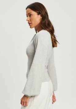 Tussah Blaire - Longsleeve - Light Grey 8 Tussah Blaire - Longsleeve - Light Grey -Tussah c61f289252fb44948f84de7dd60ec695