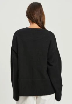 Tussah Sara- Trui - Black -Tussah d43d27f270e0442db8e9e460b7490f57