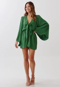 Tussah -Tussah d4fbd93dc53946e2935ac10509a0fb3b