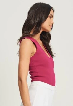 Tussah Tanya - Top - Hot Pink -Tussah db548a7e150f4a10bb967c9268cf8f32