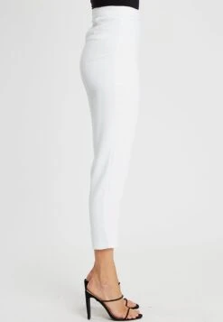 Tussah Samira - Broek - Ivory 10 Tussah Samira - Broek - Ivory -Tussah dba651a1fac94bada16b97a578fd37c4