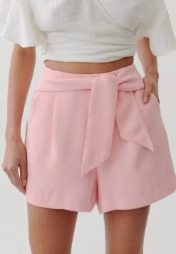 Tussah Ahlia - Shorts - Pale Pink