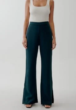 Tussah Ashley- Broek - Emerald