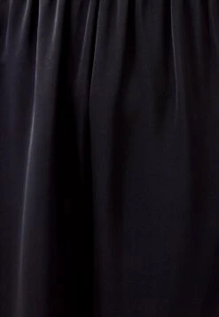 Tussah Elaina - Jumpsuit - Black 11 Tussah Elaina - Jumpsuit - Black -Tussah e193b171a3854facbce6add6e739c93f