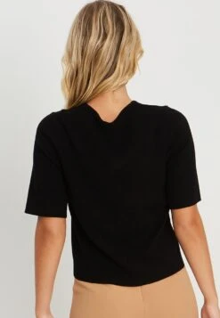 Tussah Tiana - T-Shirt Basic - Black -Tussah f8314b1c972f4fb6b100113a8151a99d